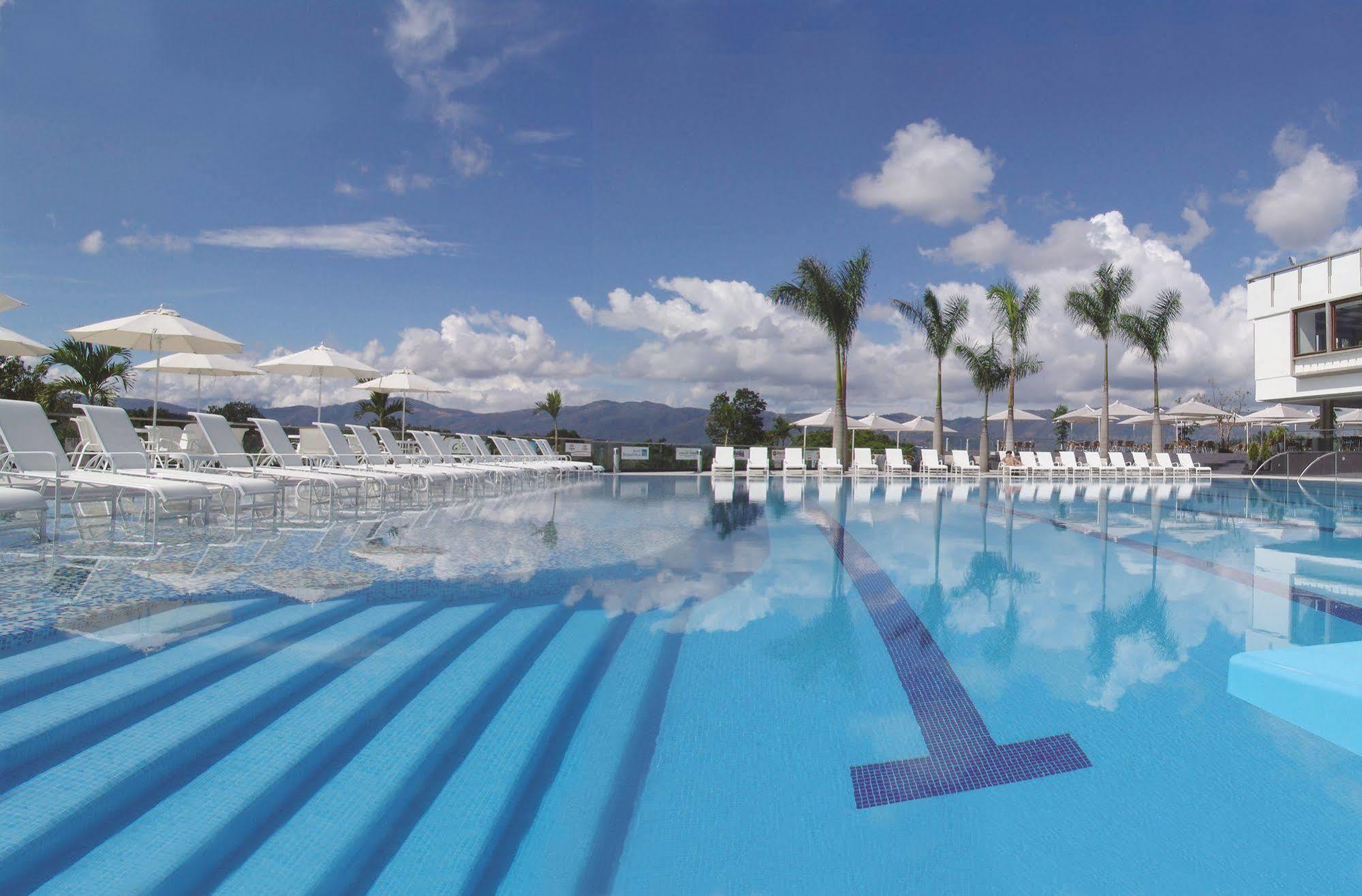 Hotel Club Campestre De Bucaramanga Floridablanca Esterno foto